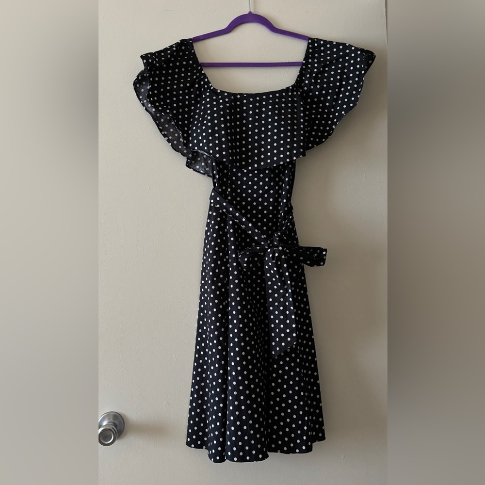 Fun, stretchy off-the-shoulder polka dot dress